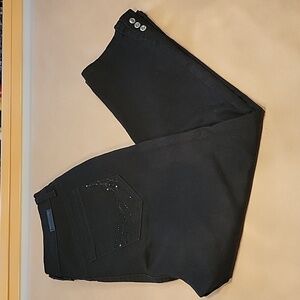 Jones New York Size 10 Black Capri Denim Jeans, Embellished Pockets, Snap Hem